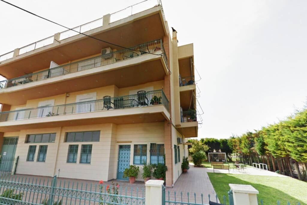 Hospitality In Mythical And Historical Peloponnese1 Apartment Posidhonia  Bagian luar foto