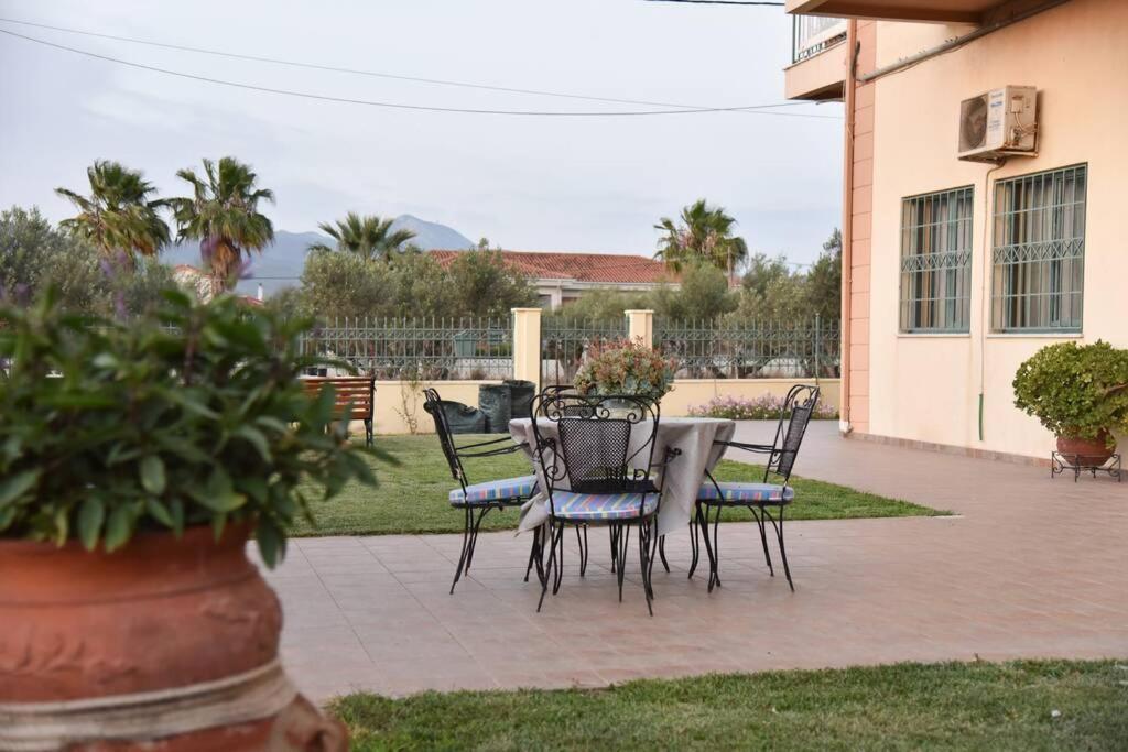 Hospitality In Mythical And Historical Peloponnese1 Apartment Posidhonia  Bagian luar foto